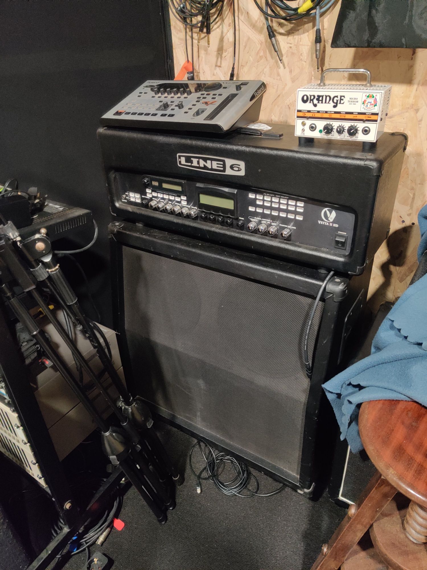 Line 6 Vetta II + Cab 4x12 + Line 6 Fbv Shortboard
