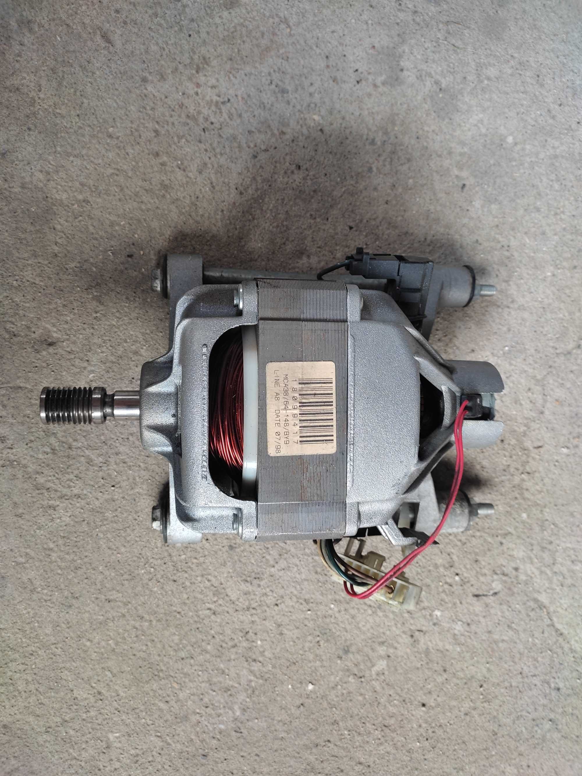Sprawny silnik pralki Bosch WFB 1604