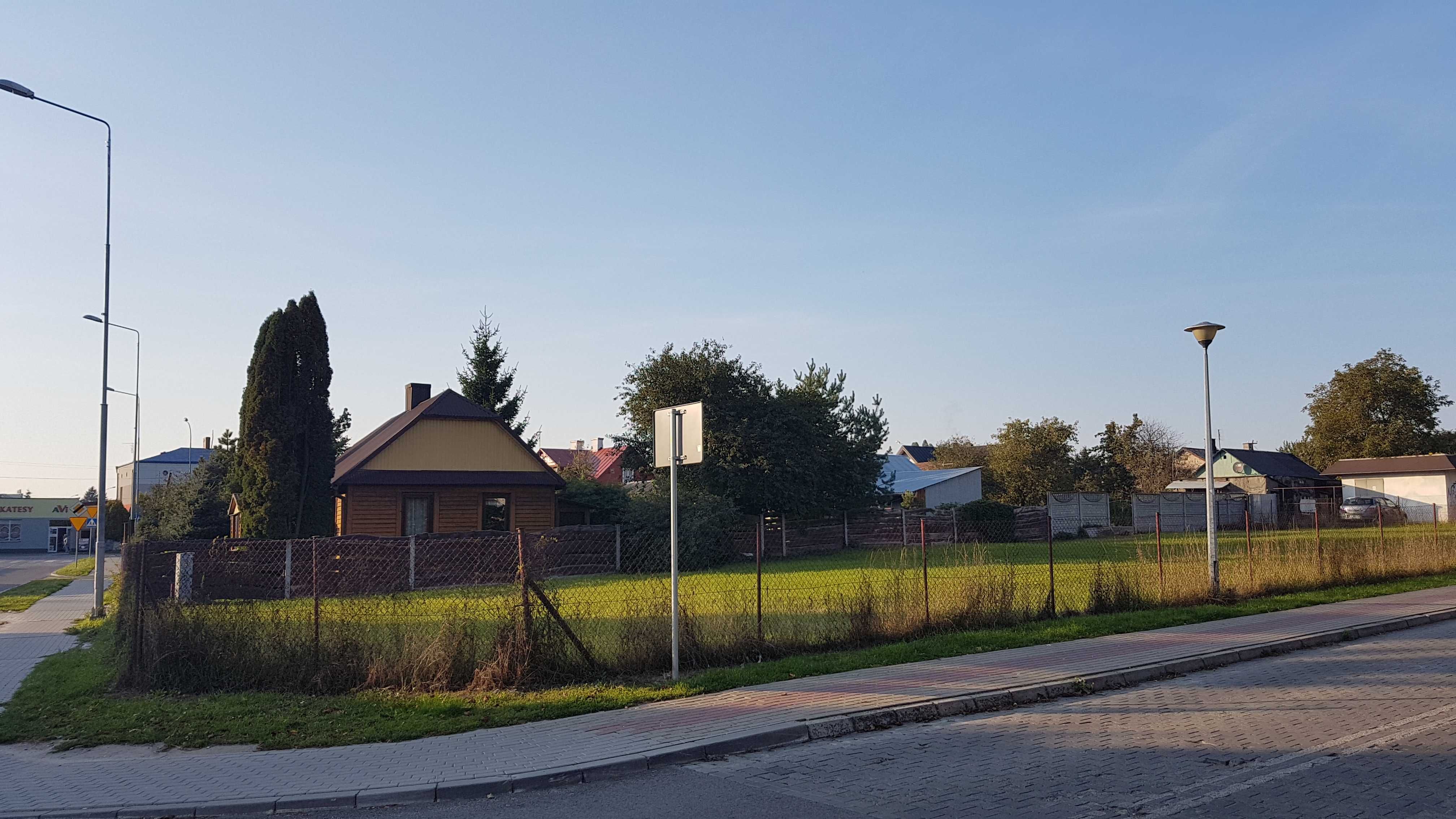 Działka wielorodzinna lub usługowa - ul. Poprzeczna / Krasnobrodzka