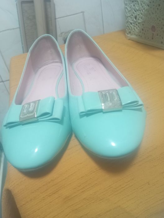 Туфельки нарядні 41 р