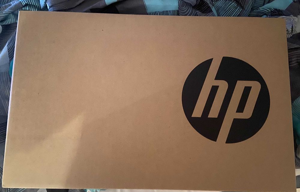 Nowy!! HP 255 G10 Ryzen 5 • 32GB RAM • 1TB SSD • 15.6" FHD IPS