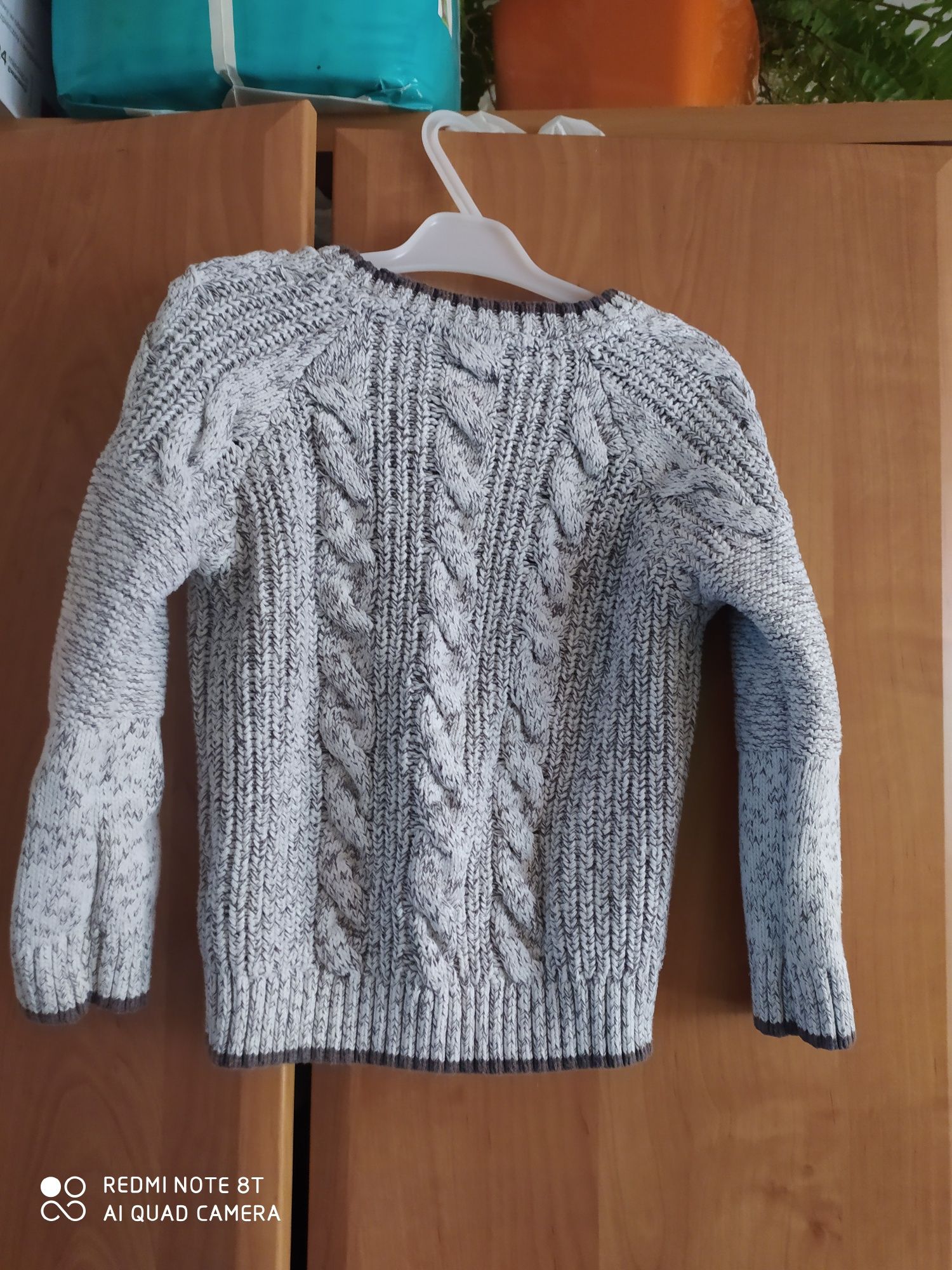 Sweter bluzka cieplutki F&F rozmiar 92-98