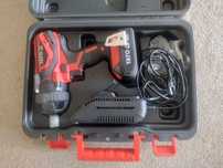 Akumulatorowy klucz udarowy Yato 18V 300 NM 1/2"