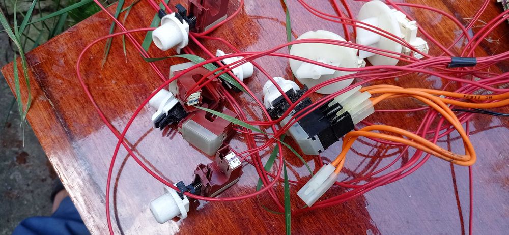 Пресостат от стиральной машины WHIRLPOOL