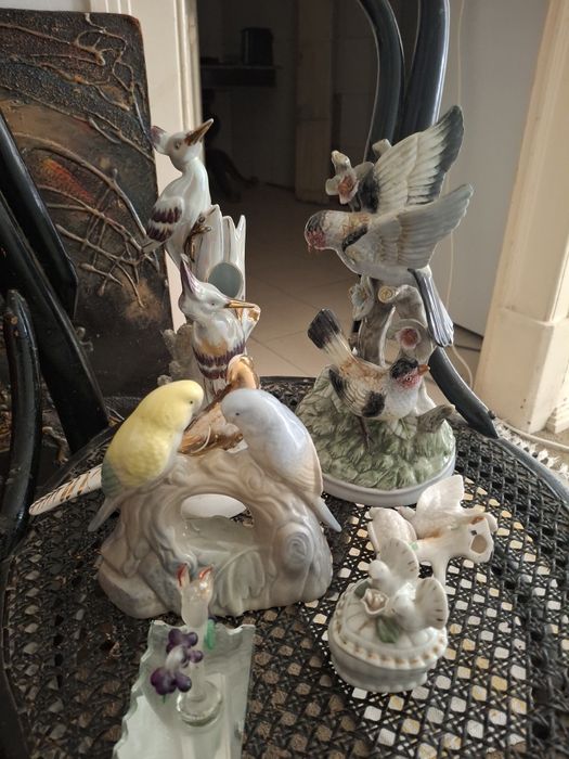7 Passaros antigos em porcelana