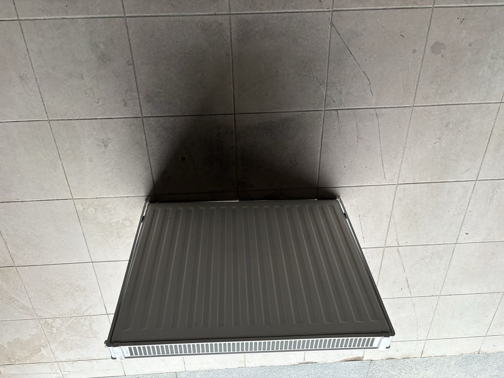 Sprzedam grzejnik purmo 70x 60
