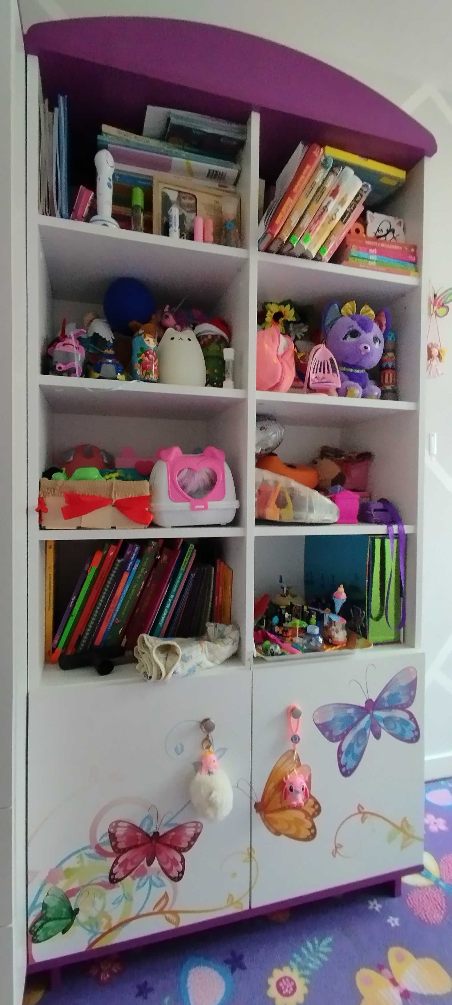 meble do pokoju dziewczynki