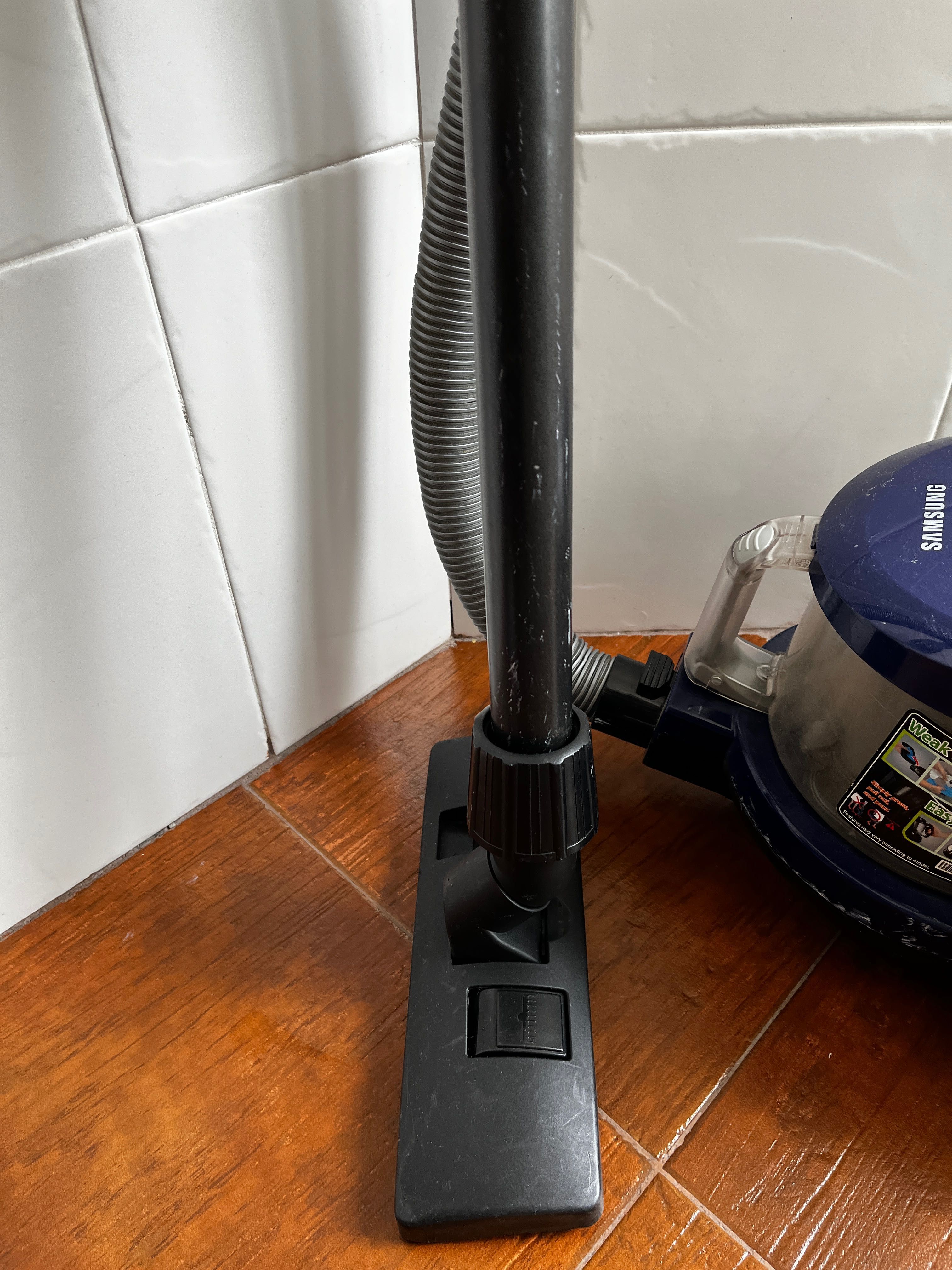 Aspirador Samsung 2000w para venda. Usado mas em bom estado