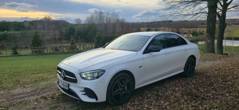 Mercedes-Benz Klasa E Mercedes W213 lift AMG line, E300de hybryda diesel plug-in, 4Matic