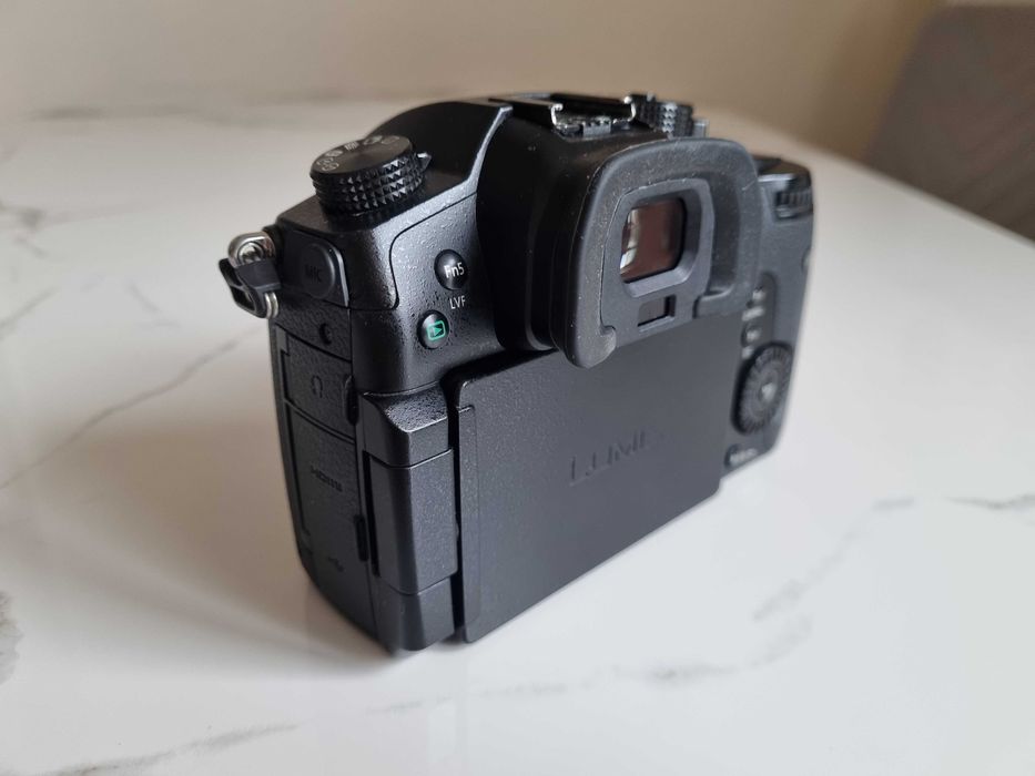 Panasonic Lumix GH5 Body + V-LOG | Idealny Stan, Gotowy Zestaw