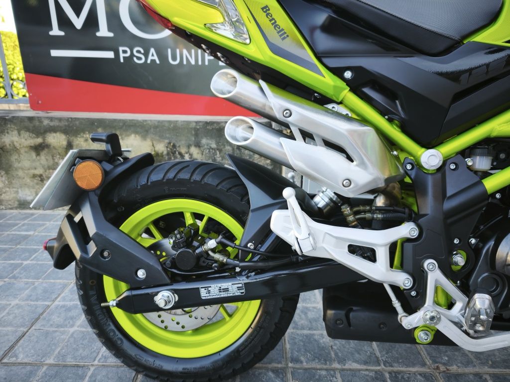 Benelli tnt 125  completamente nova