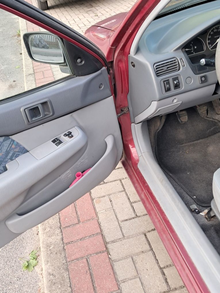 Toyota starlet ..