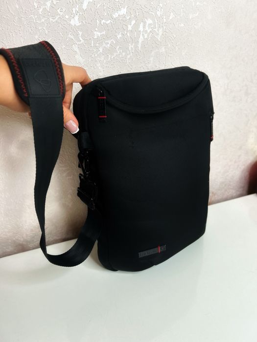 Сумка чоловіча через плече tech air якісна плащівка