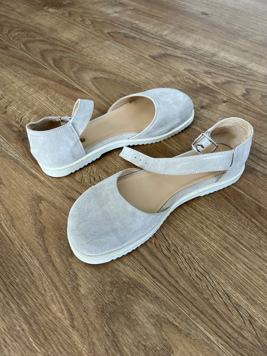 Анатомічні замшеві жіночі босоніжки 41 р, устілка 27 см, світло-сірі