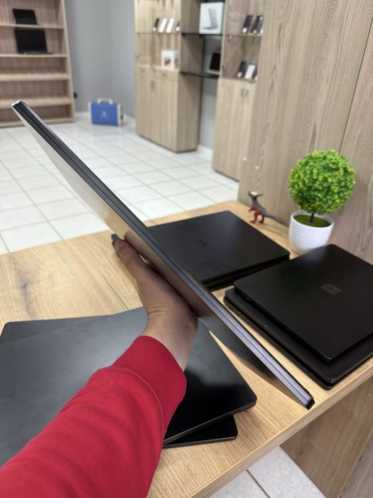 Microsoft Surface Laptop 4 15" Ryzen7 16/512gb Ідеал! Оплата Частинами