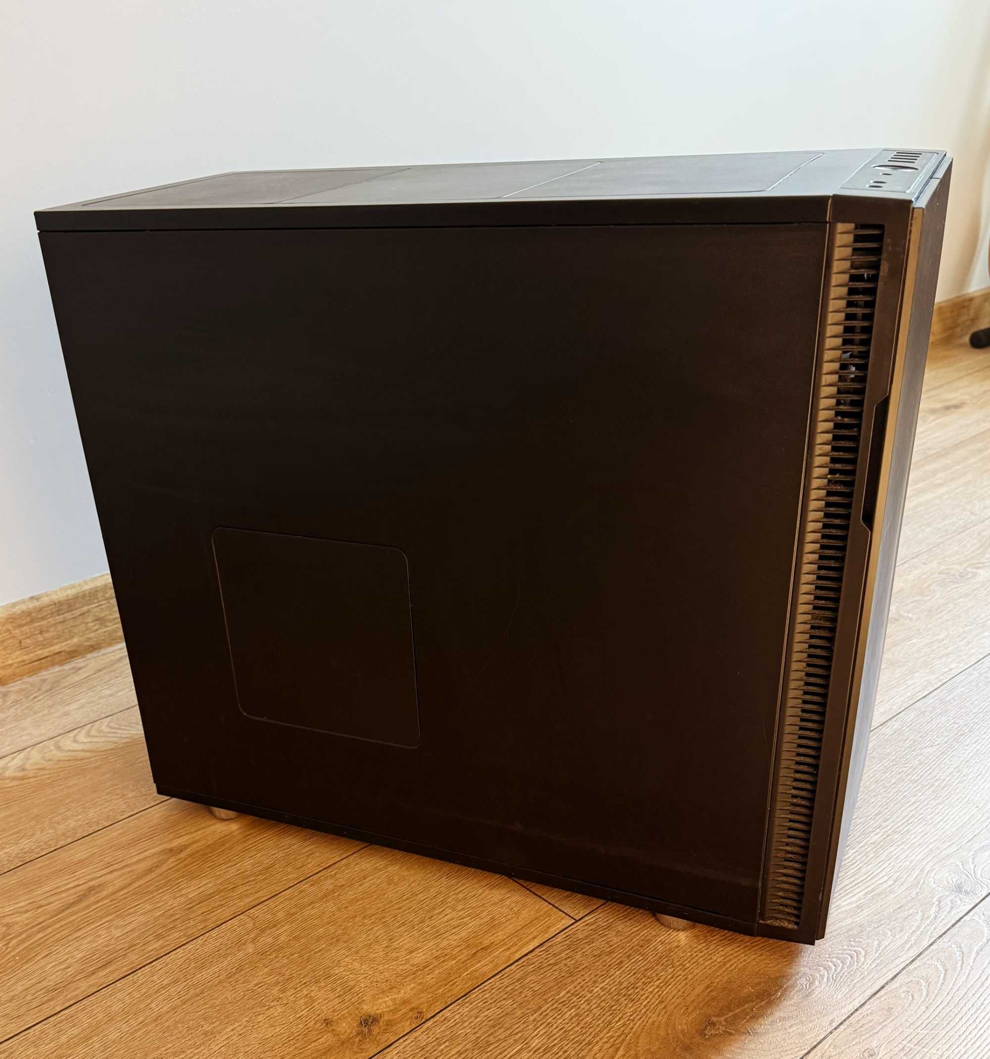 Komputer PC stacjonarny GTX 1660, Ryzen 3700X, 32GB RAM