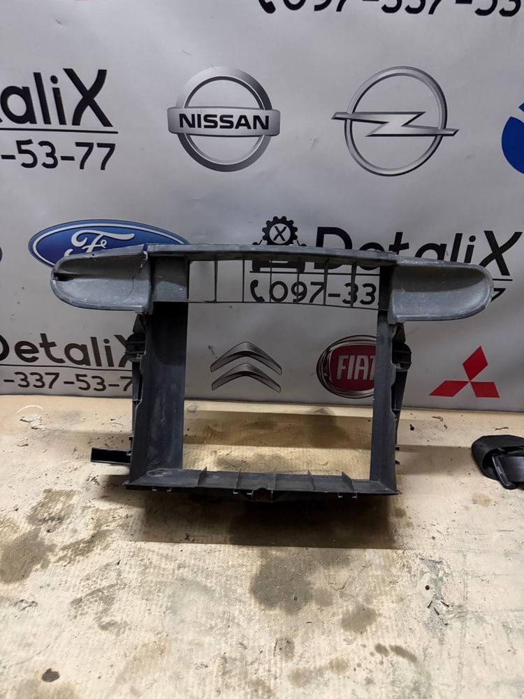 Тримач радіаторів Smart Fortwo
