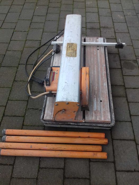 Maszyna do cięcia glazury