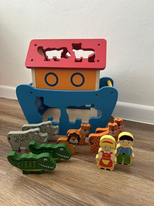 Drewnana Arka Noego Playtive sorter z figurkami zwierzęta Noe