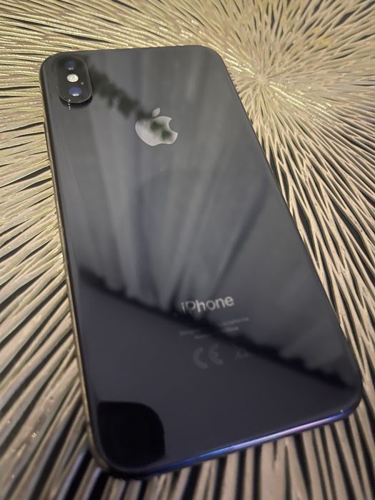 iPhone X 64 Gb używany