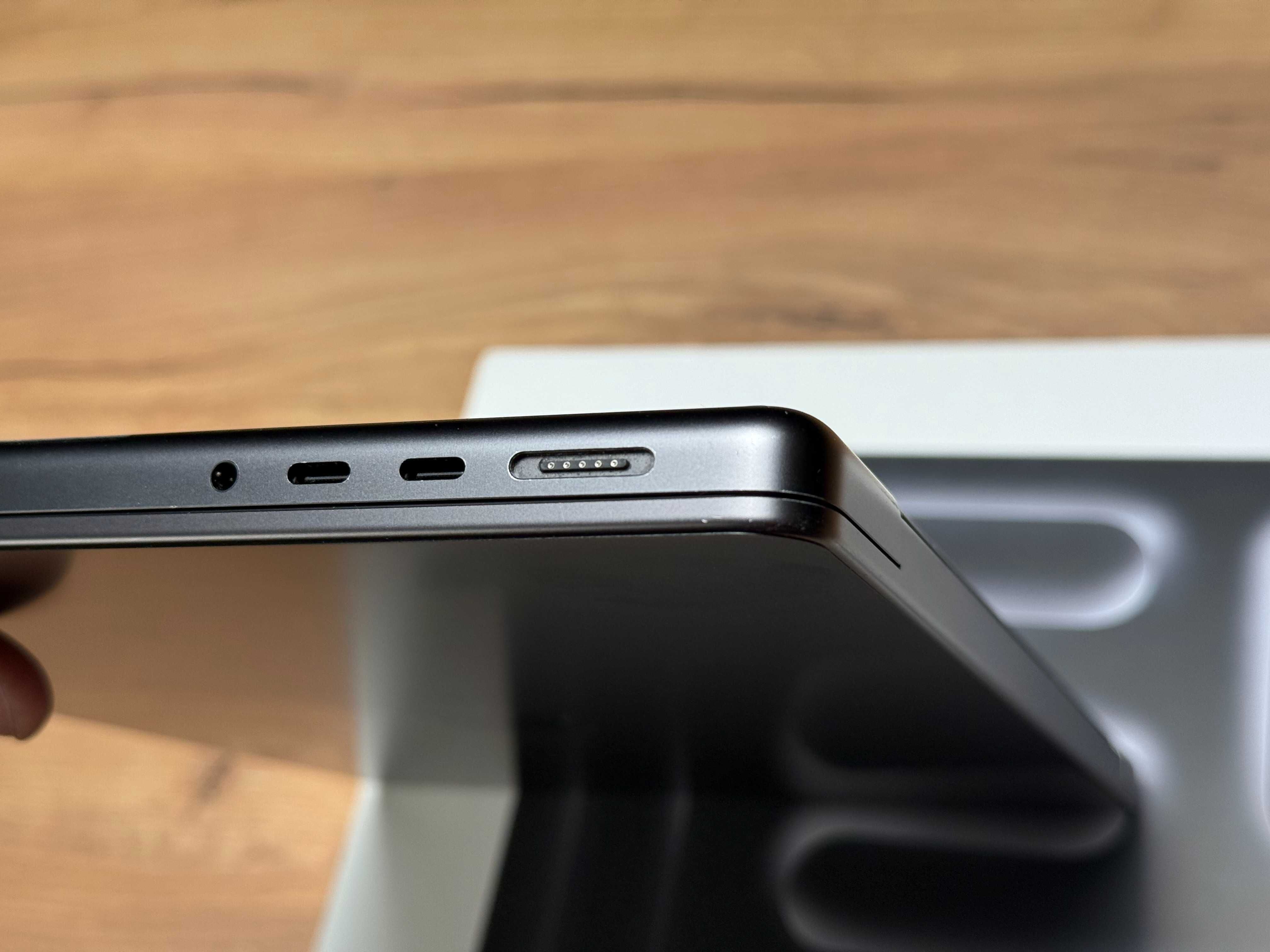 Macbook Pro 14" M3 Max 36gb/1Tb / 14C CPU/30C GPU/ A2992/ Space Black