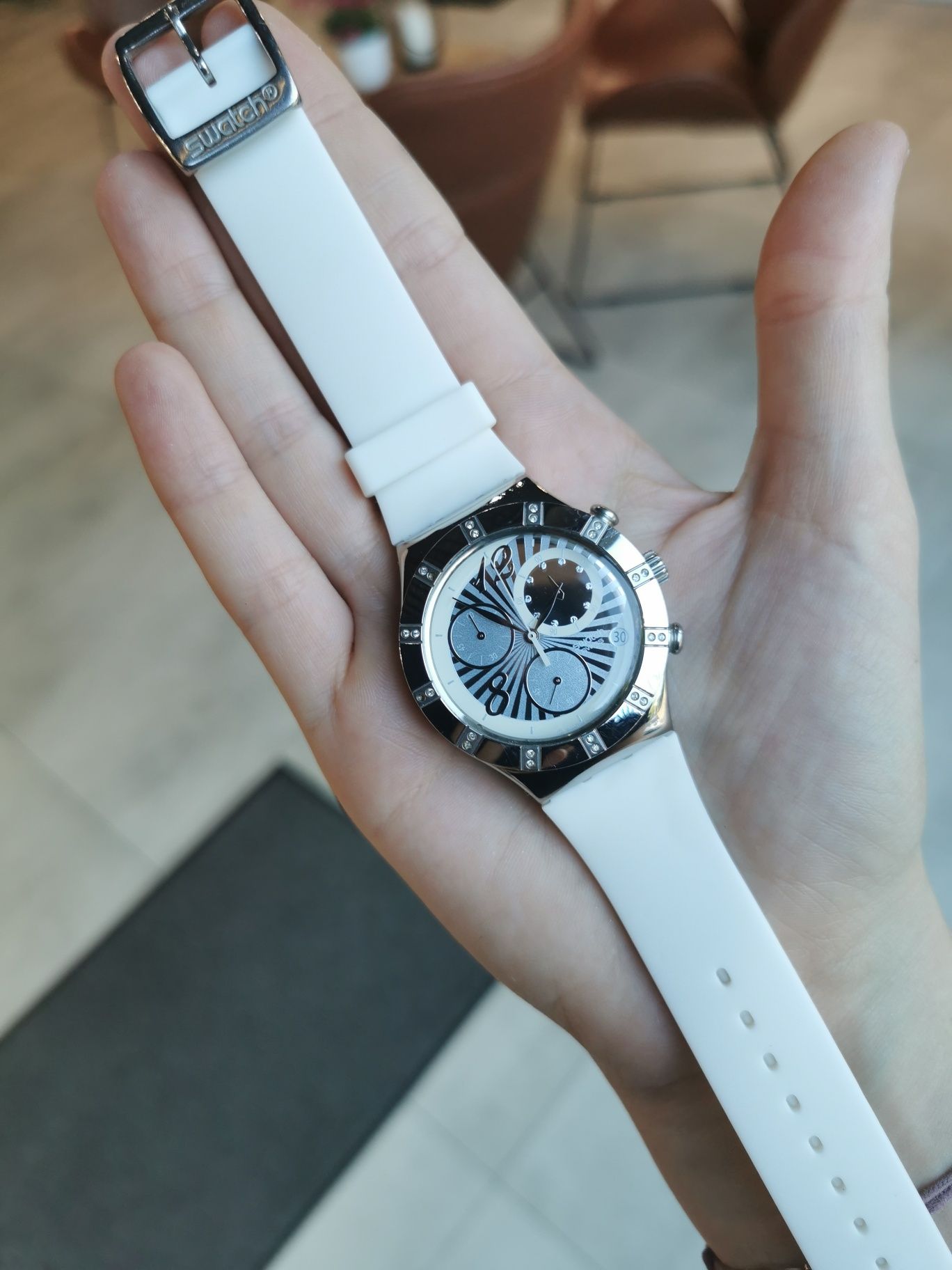 Zegarek swatch irony chrono srebrny biały zadbany nowy pasek