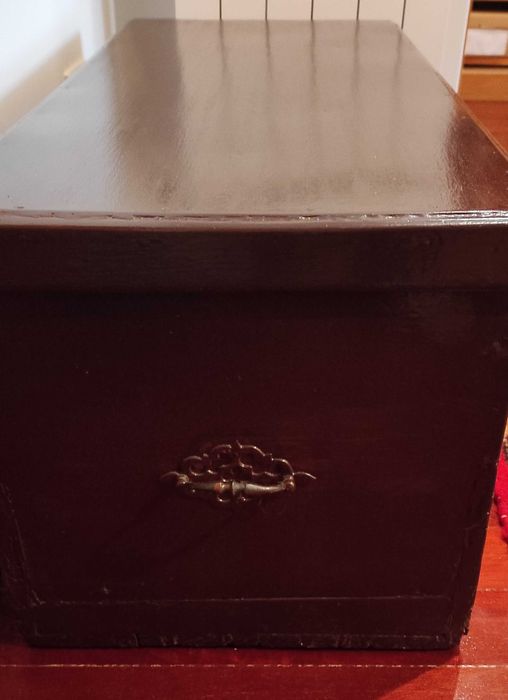 Baú/Arca em madeira