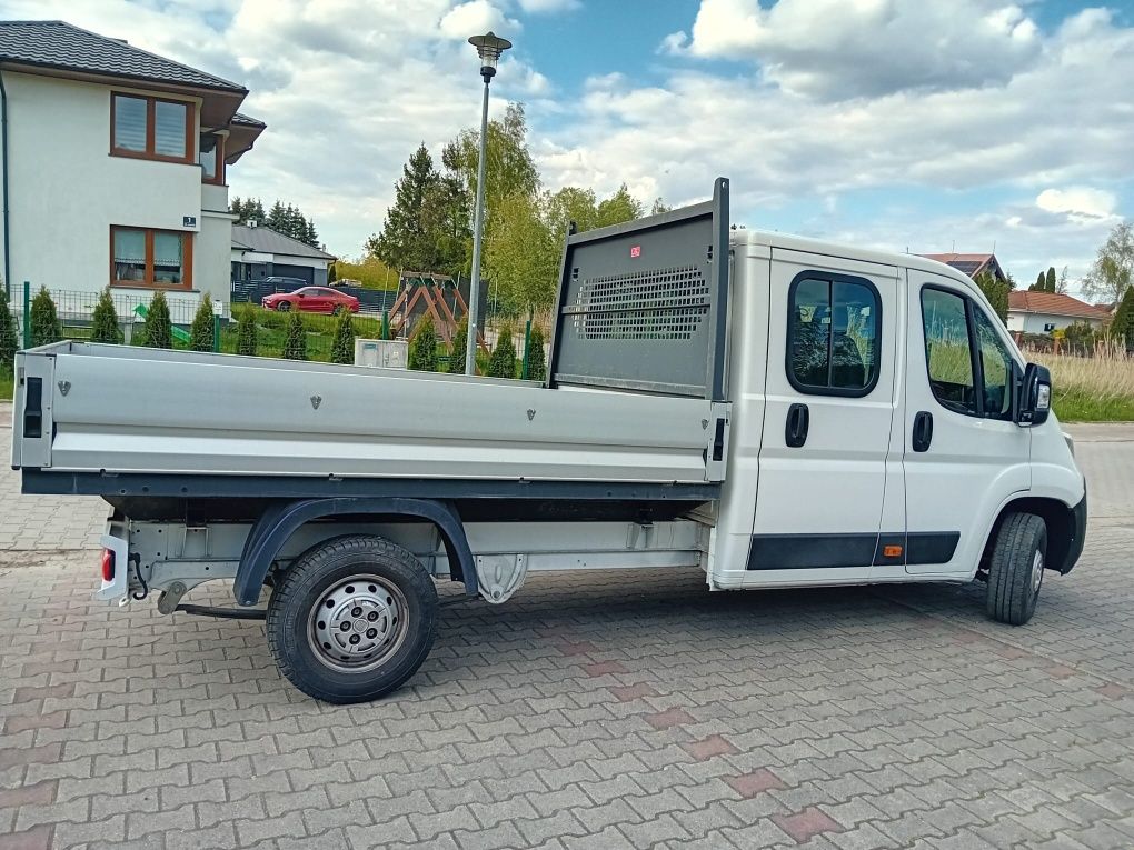 Peugeot Boxer Brygadówka / Doka 7 osobowy