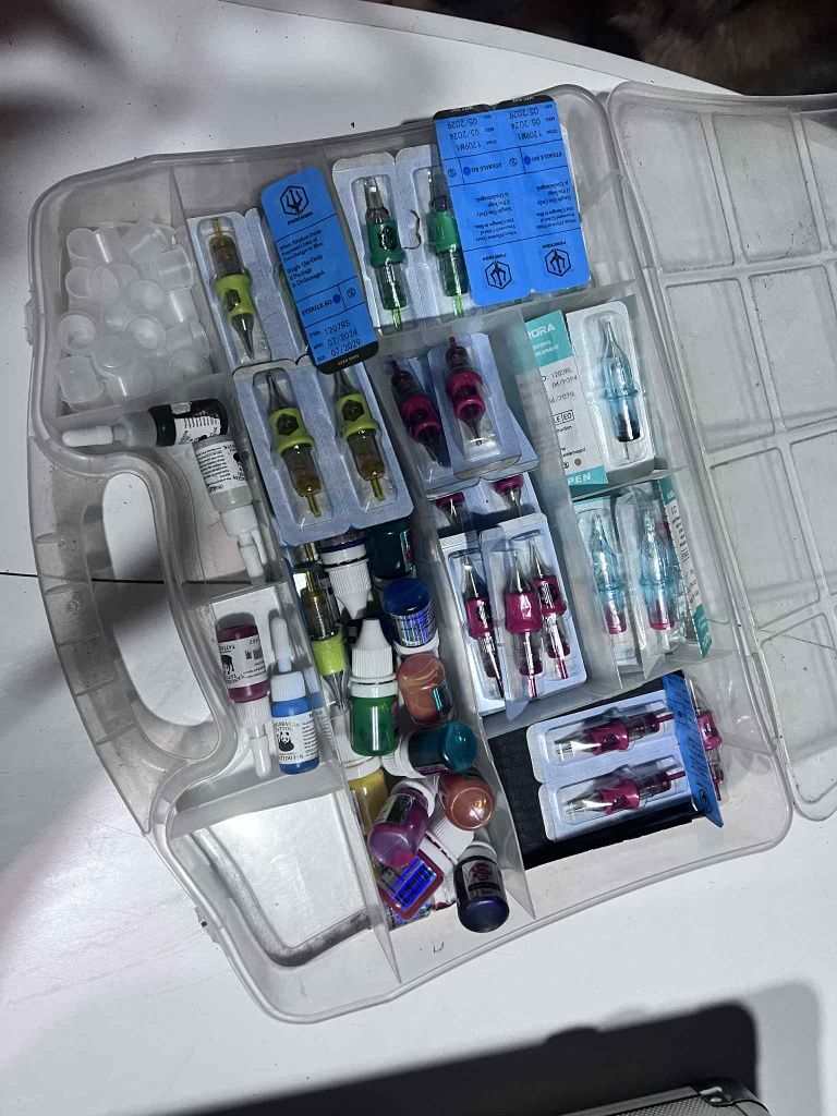 Kit completo tatuagem