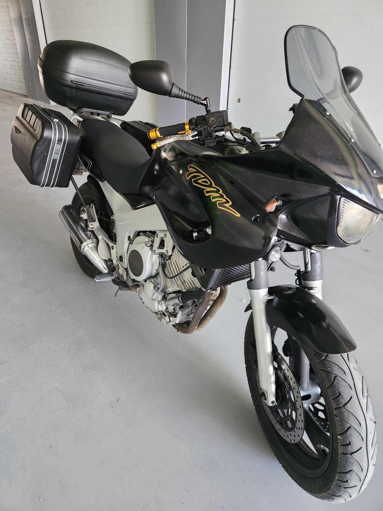 Yamaha tdm 850cc