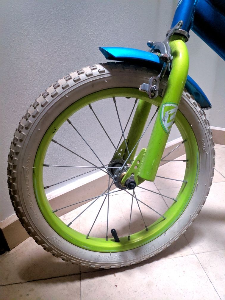 Bicicleta Berg R16