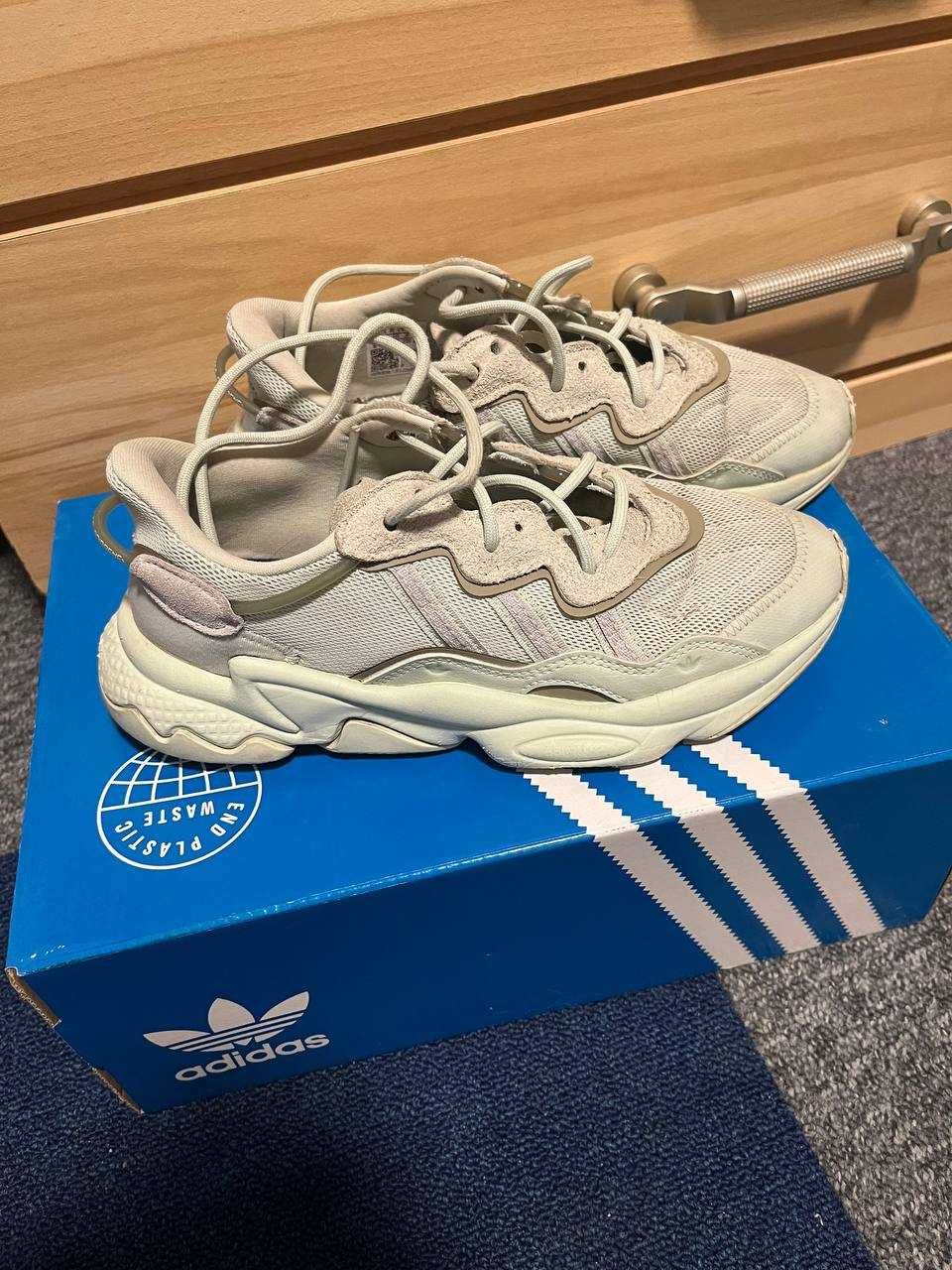 Кросівки жіночі Adidas OZWEEGO оригінал 36 розмір, us 6, 37 1\3 eu