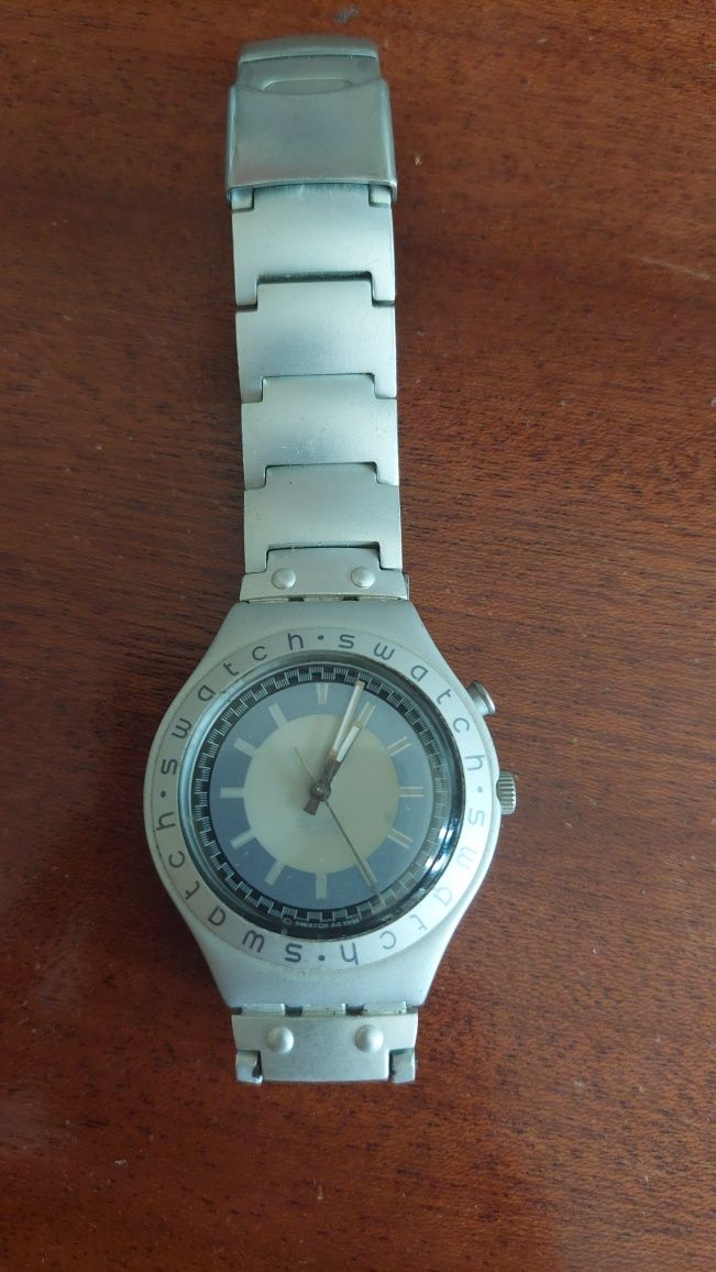 Relógio Swatch Preteado