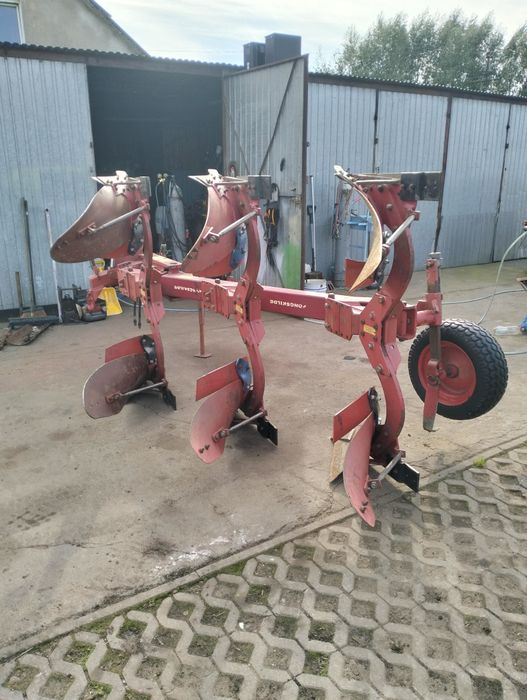 Pług 3 skibowy kongskilde variant VPS