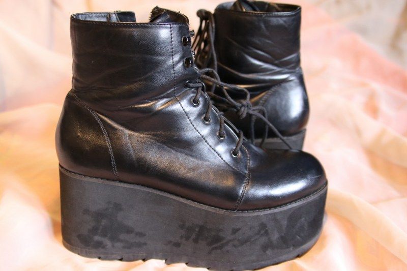 buty czarne koturny wysokie goth cyber punk 42
