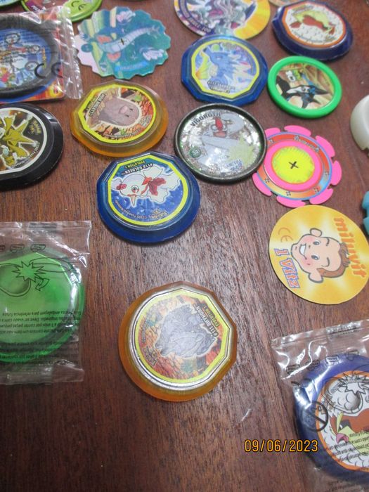 Lote de tazos de diversas colecções