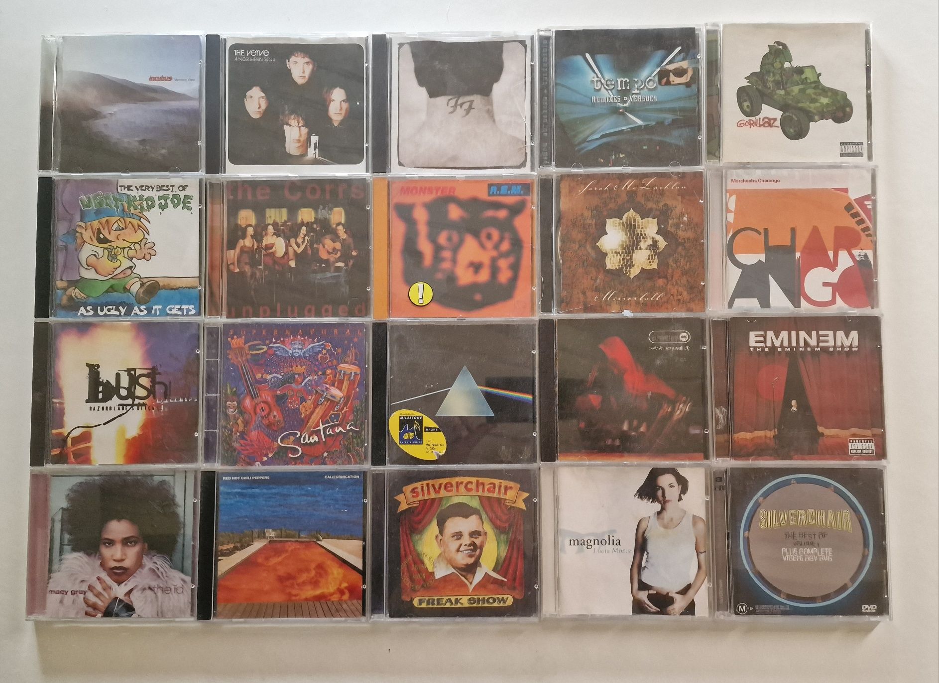 Vende-se diversos CD's