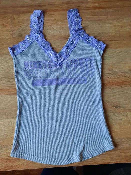 Bluzka top na koronkowych ramiączkach. BAY, rozm.40-42