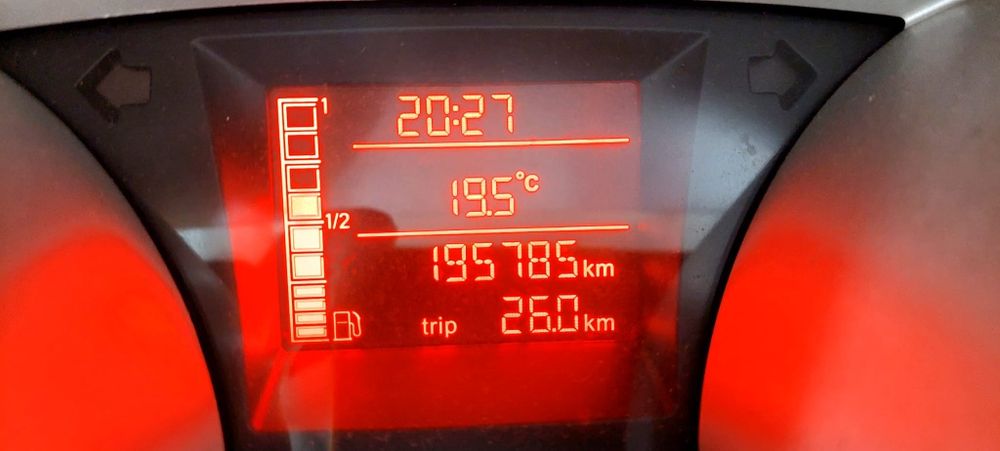 Seat Ibiza 2009
1.2 gasolina
195785 km
Manual
Revisão e documentação e