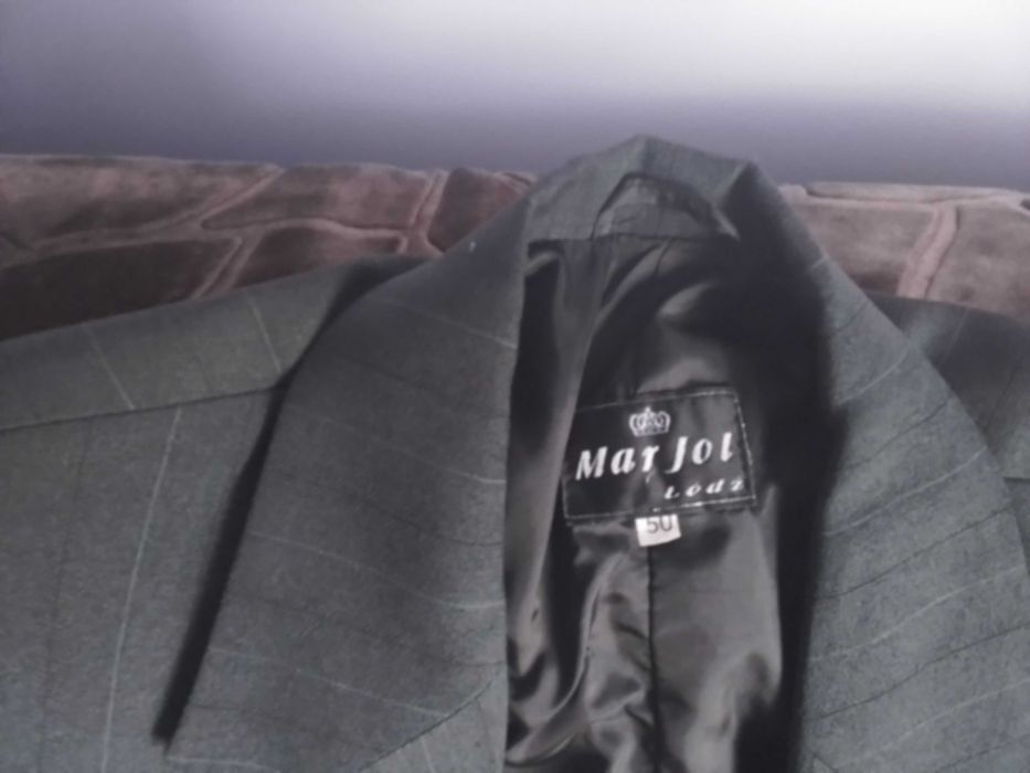 Garnitur meski roz 50