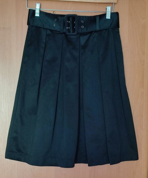 Спідниця жіноча чорна