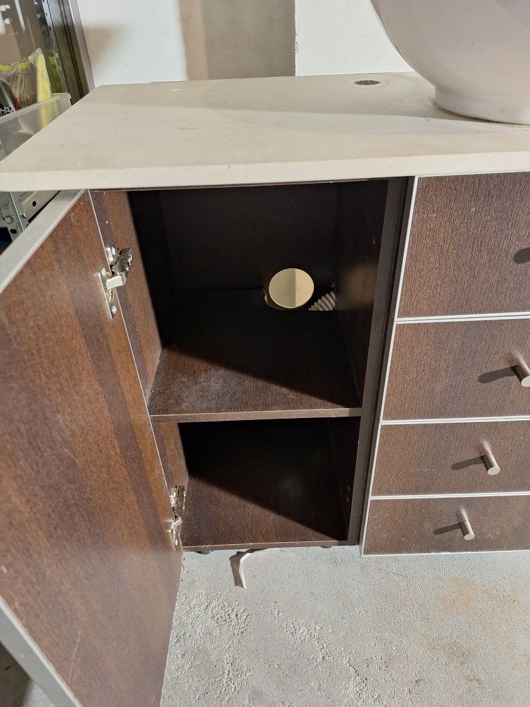 Móvel de quarto de banho