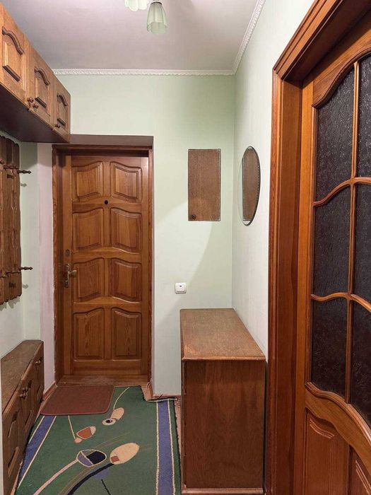 Двокімнатна квартира  в оренду  Марка Вовчка  8500 +КП