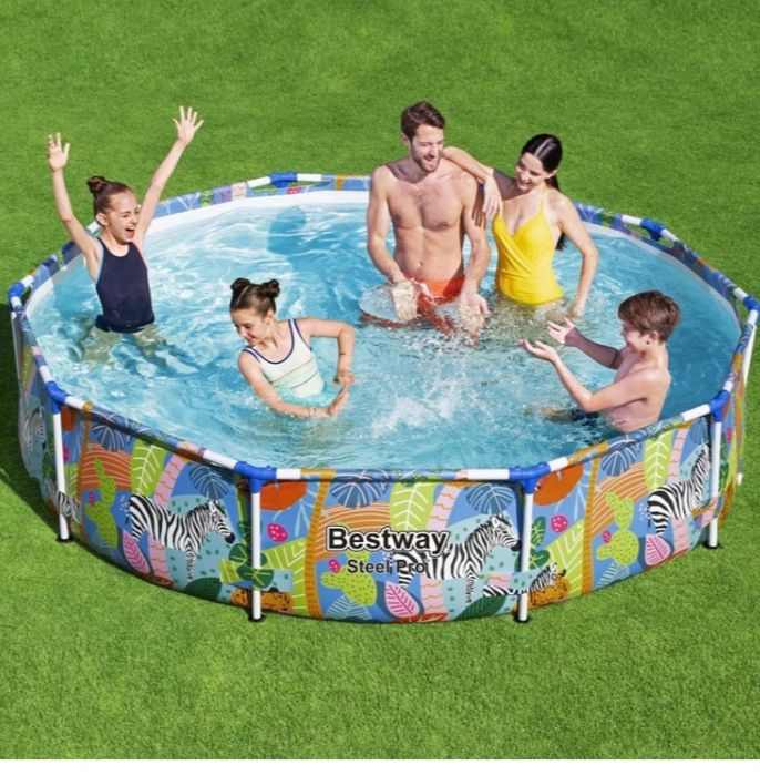 Vendo piscina 3.05x3.05 com filtro e lona