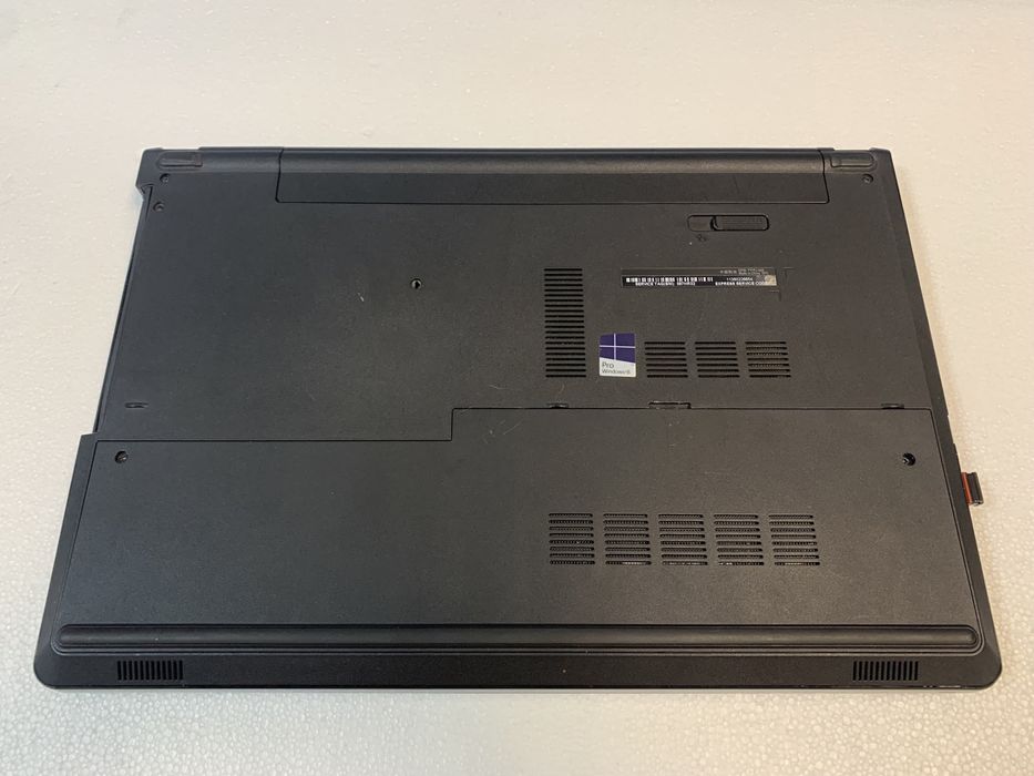 Ноутбук Dell Vostro 3558