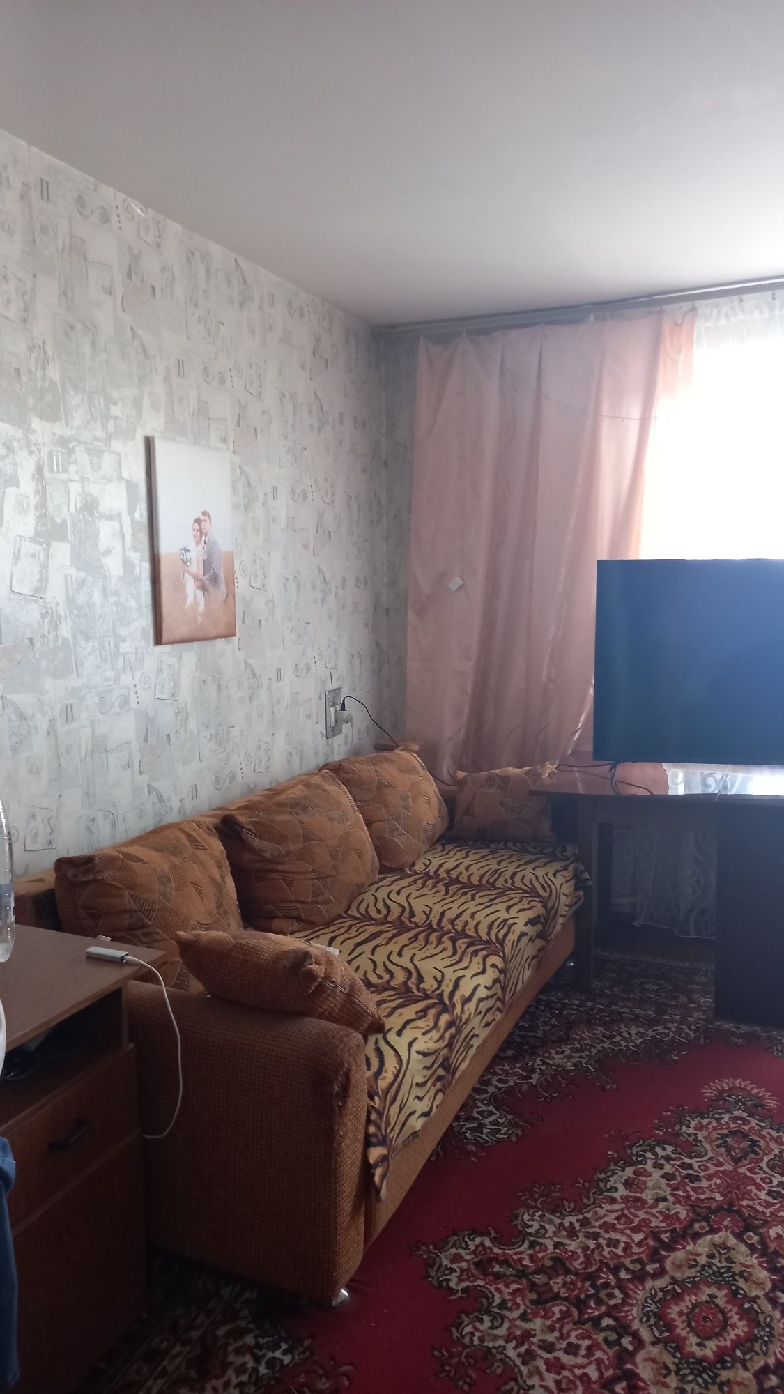 3х кімнатна в цегляному будинку  6/9 в центрі