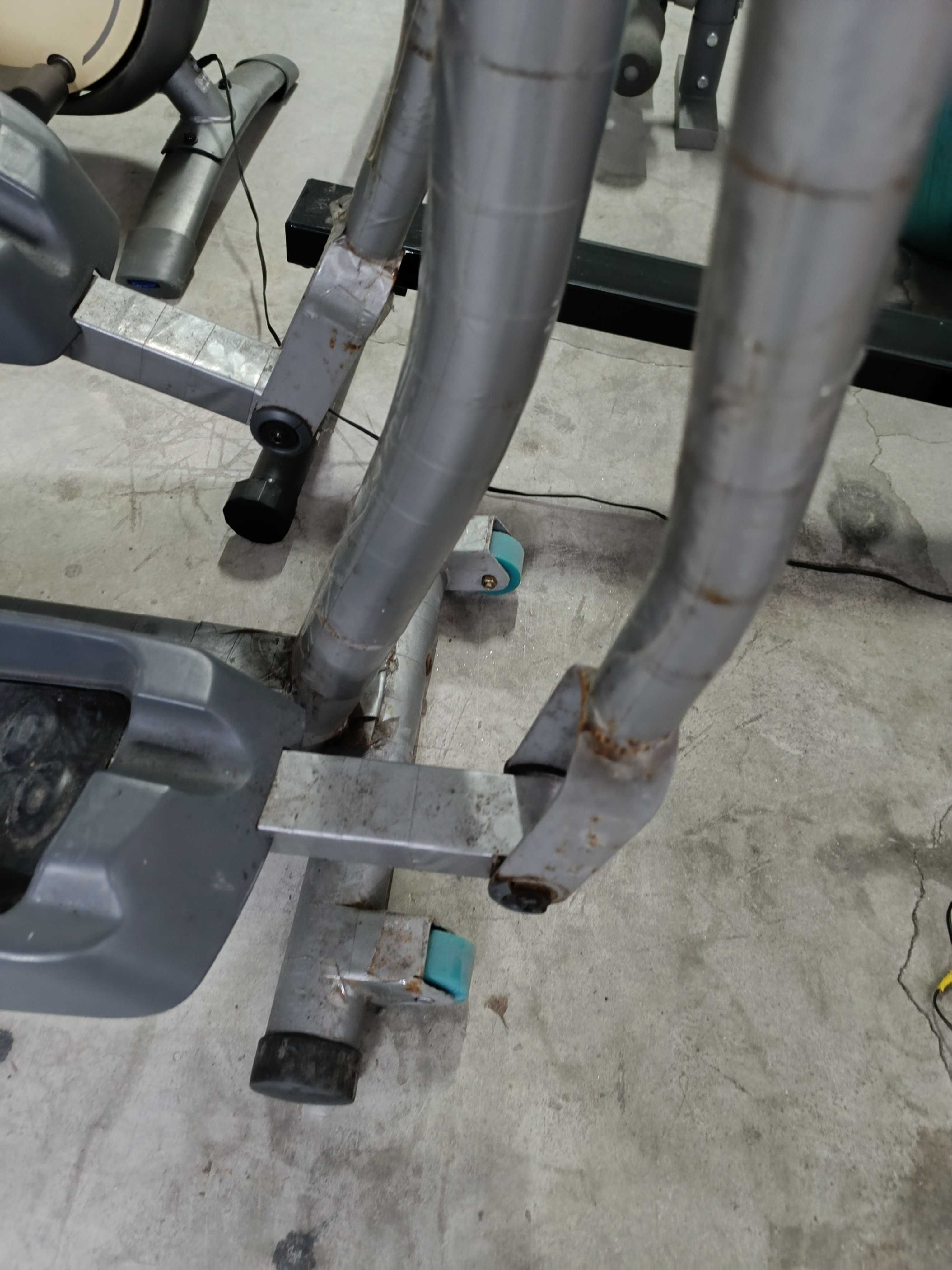 Passadeira Elíptica profissional Pro-form 895 ZLE