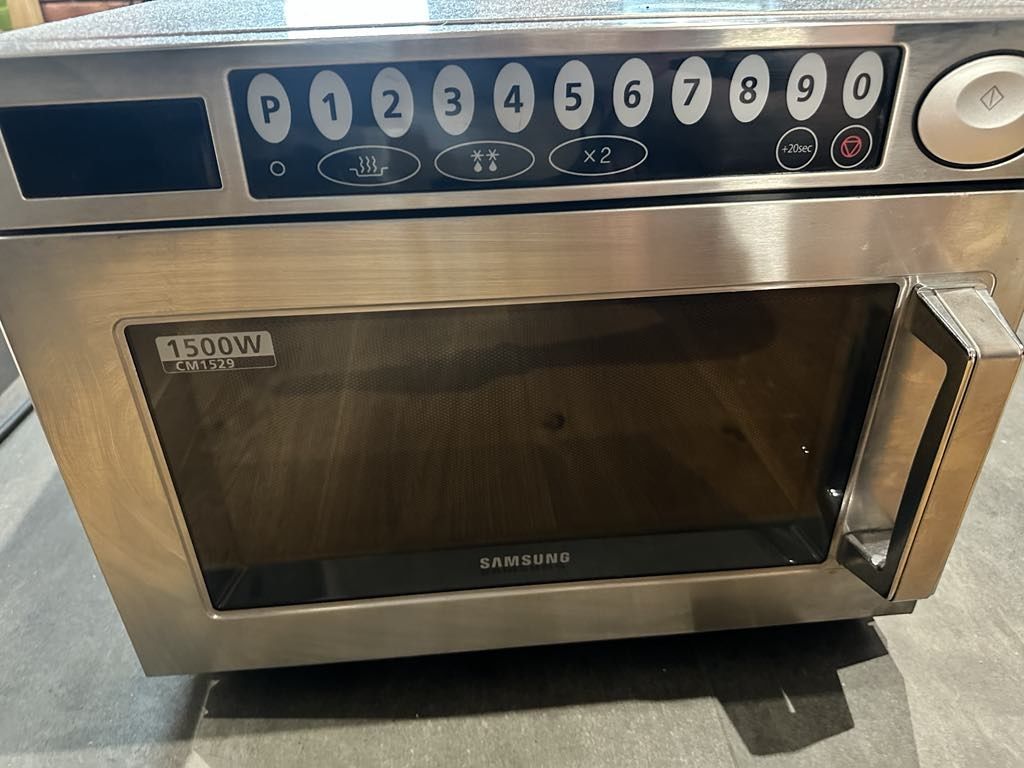 Mikrofala przemysłowa Samsung