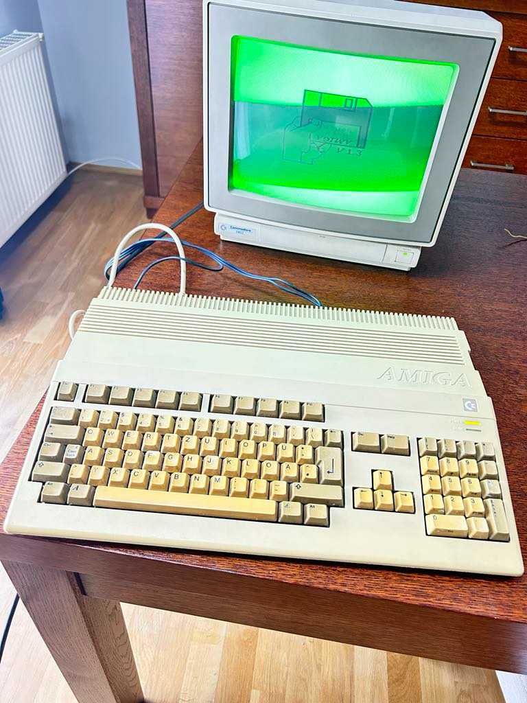 Monitor COMMODORE 1802
