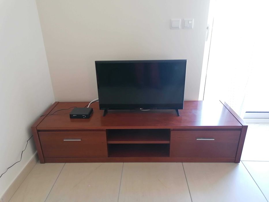 Móvel de televisão